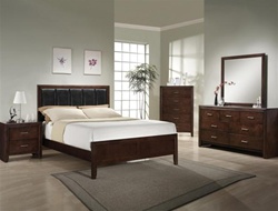 Braxton 6 Piece Bedroom Suite in Merlot Finish by Crown Mark - B9200