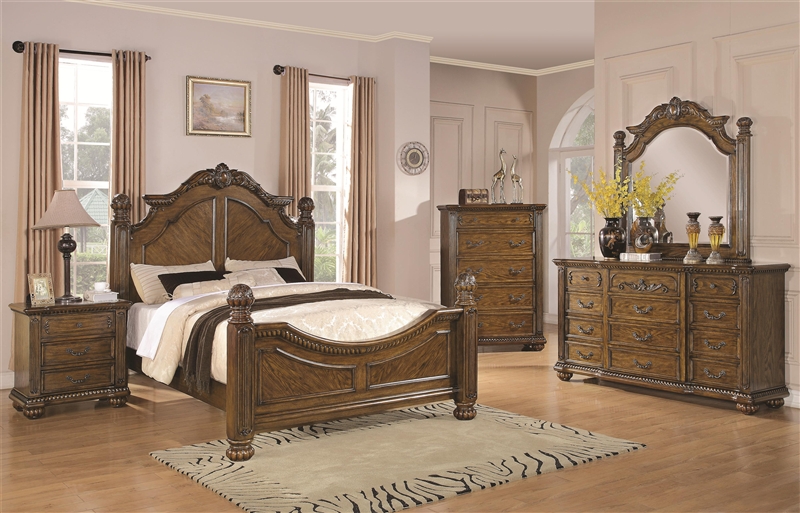 Bartole Traditional Bed With Finials 6, Light Oak King Bedroom Set