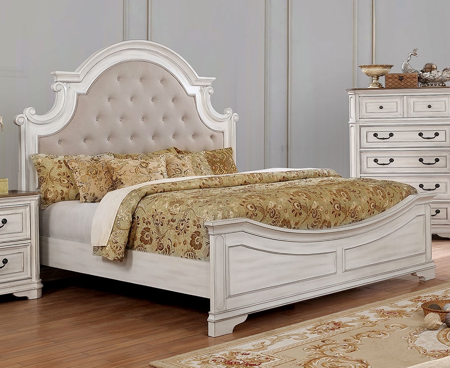 Pembroke Bed In Antique Whitewash, French Country Queen Bedroom Set