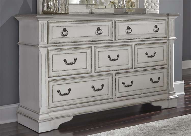 Abbey Park Panel Bed 6 Piece Bedroom Set in Antique White Finish